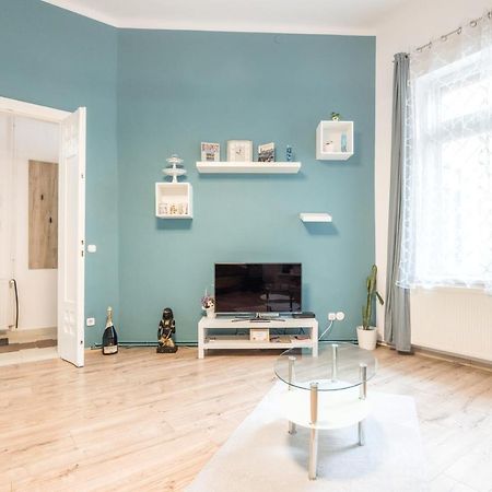 Downtown Tranquility Apartment Budapest Luaran gambar
