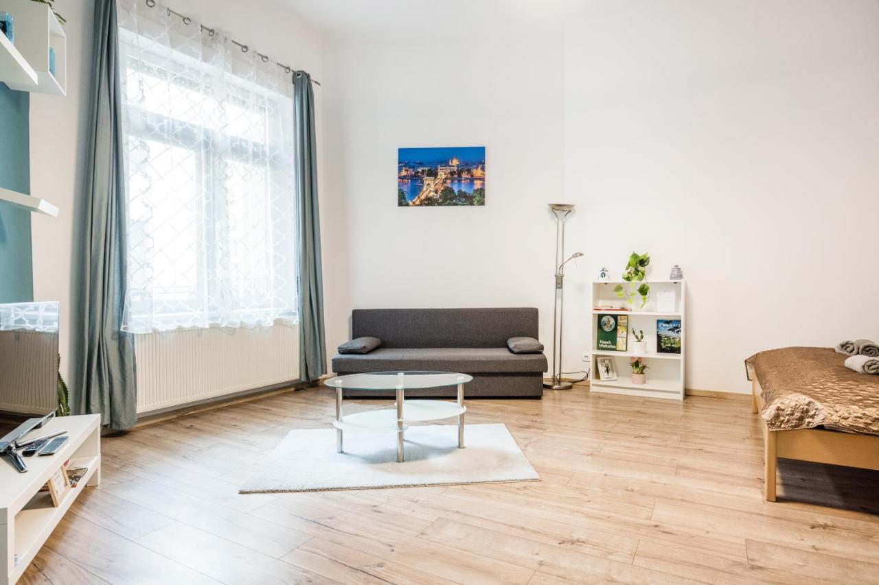 Downtown Tranquility Apartment Budapest Luaran gambar