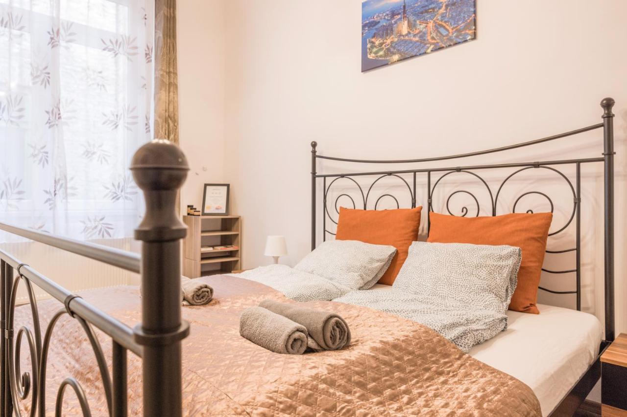 Downtown Tranquility Apartment Budapest Luaran gambar